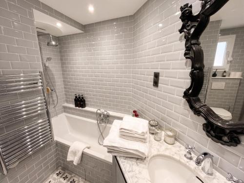 Appartement lumineux avec jacuzzi à Cannes 60 m²