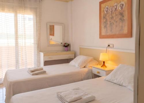 Spacious Apartment in Fuengirola - Sea View - 95 m²