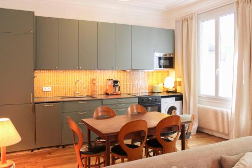 Apartment near the Buttes-Chaumont