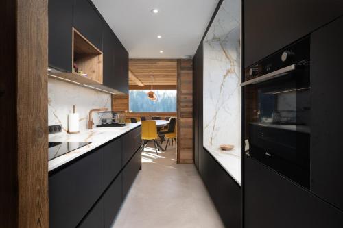 Chalet Trevose Luxury Hot Tub Sauna Close to the Slopes