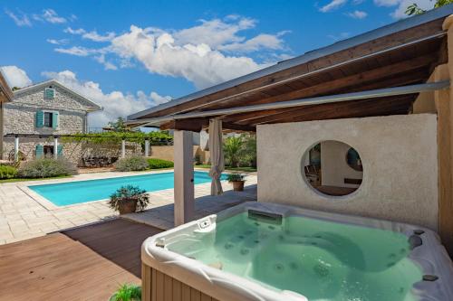 Villa Dalmatia | Luxury Stone Villa with Pool & Tennis