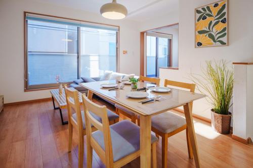 XXS Central Tokyo Home with Easy Shinjuku Access 2Min Subway