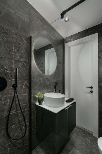 Efi Luxury House Μοντέρνα κατοικία στο Αιγάλεω