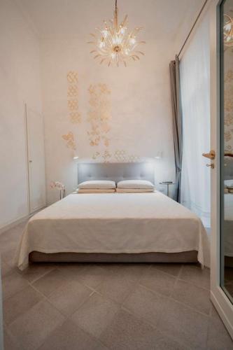 La casa di Mi- designer apartment in Chiaia