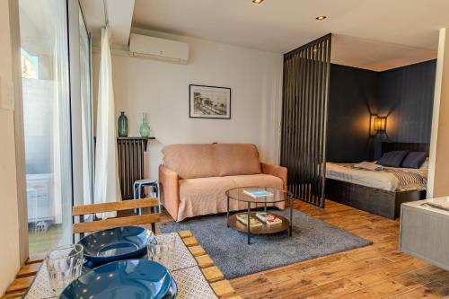 Le Clemenceau - Magnifique Studio AC Balcony