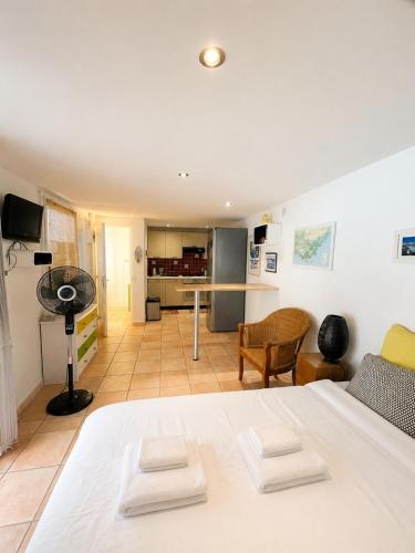 La Cigalière, Villa 6p, AC, PK, Piscine & Terrasse