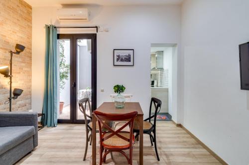 GuestReady - Charming Studio with Patio in Gràcia