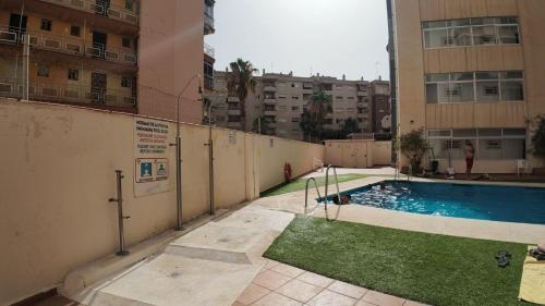 CENT7 - Central Studio with Seasonal Pool, AC and Lift - Torremolinos