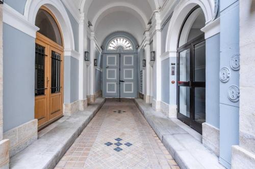 Beautiful apartment at Gare de l'Est Republique