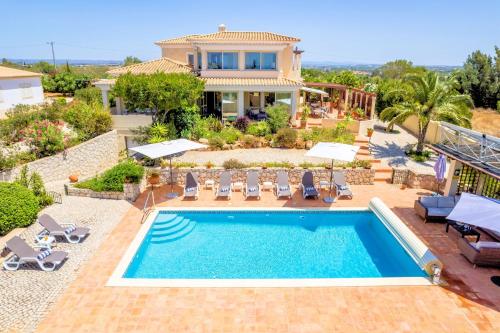 Casa Serrao Carvoeiro Private Pool & Sea Glimpses Walk To Dining & Beaches