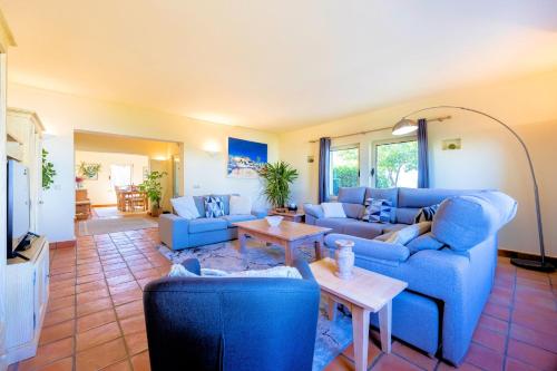 Casa Serrao Carvoeiro Private Pool & Sea Glimpses Walk To Dining & Beaches