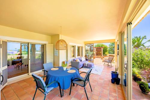 Casa Serrao Carvoeiro Private Pool & Sea Glimpses Walk To Dining & Beaches