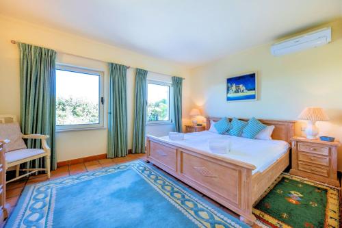 Casa Serrao Carvoeiro Private Pool & Sea Glimpses Walk To Dining & Beaches