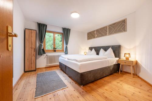 Jägers Wohnung zwischen Ehrenberg und Neuschwanstein