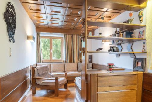 Jägers Wohnung zwischen Ehrenberg und Neuschwanstein