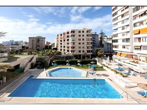 Bay View - La Nogalera - swimming Pool - Center