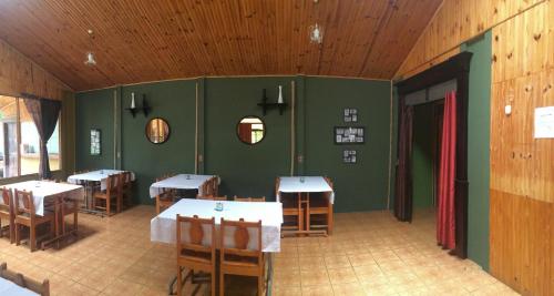 Restaurace v ubytování Tami Lodge