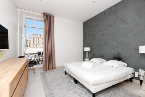 Upstays Spacious 77m T3 Apartment with Terrace