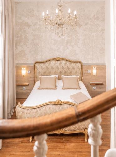 Dior apartment Reims