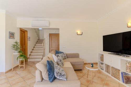 #338 Peaceful Family Apartment Outdoor Space