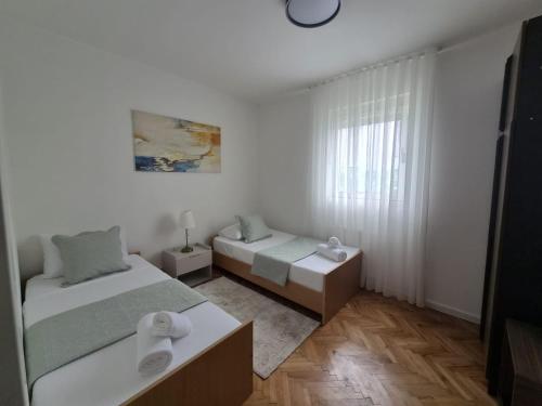 DEN Apartments