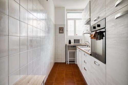 Porta Vittoria & Duomo - Elegant Flat