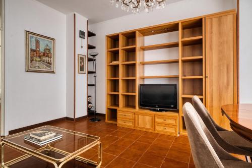 Porta Vittoria & Duomo - Elegant Flat