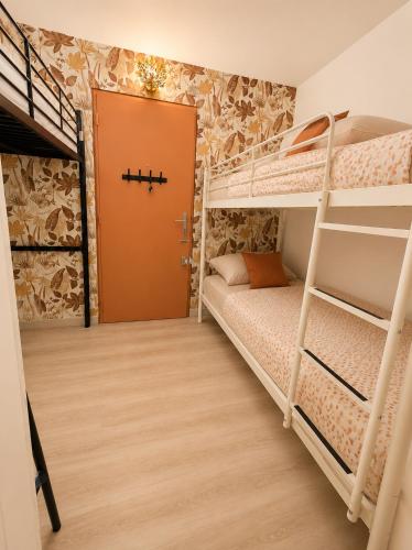 La Grande Motte - Studio double cabine 4-5p - Plage à pied - Parking privé - Terrasse