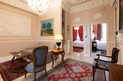 Scala's Heritage Florentine Classic Home