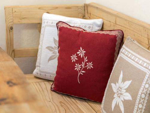 Ένα ή περισσότερα κρεβάτια σε δωμάτιο στο Apartments Ansitz Wildberg