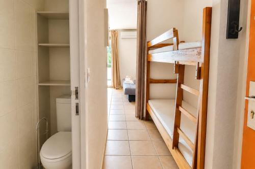 Studio cabine climatisé avec balcon vue mer
