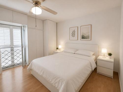 Casa Adosada con Terraza, Solárium y Vistas al Mar