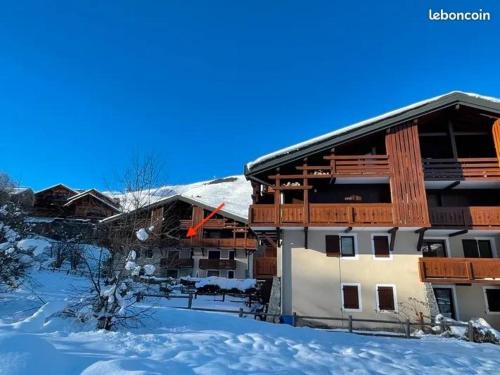 Appartement 6 pers - Ski aux pieds - Parking privé