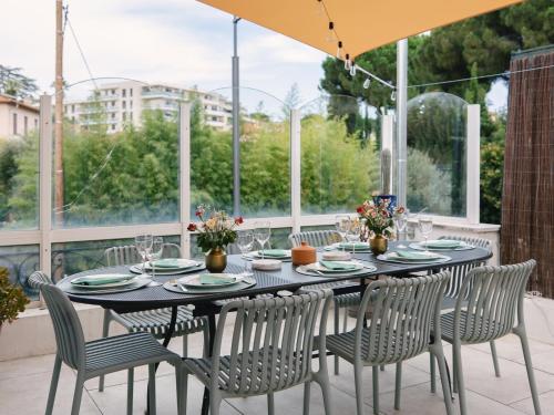 La Grande Terrasse Cannes 4 stars-4BR sleeps 8, 135 sqm apartment