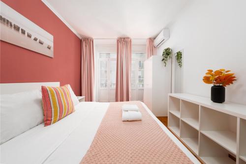 Private Room - AC - 3 Min to Arroios Metro