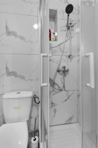 Appartement au centre de cannes en face du port - Climatisé
