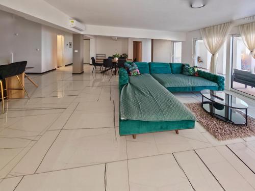Azure Marine Apartment