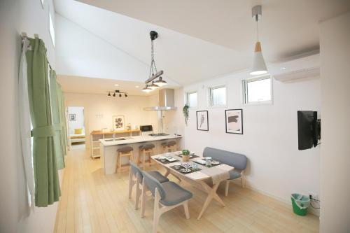 TD235 Spacious 4BR Home for 10 in Tokyo near JR Yamanote Line
