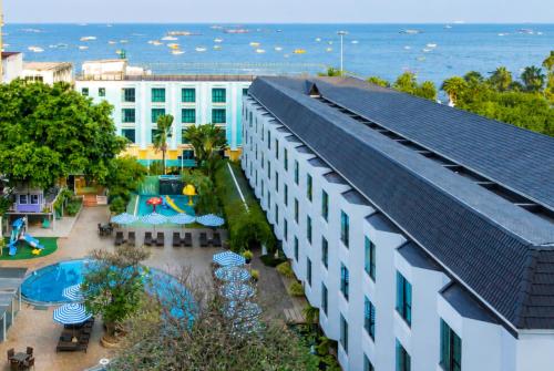 an overhead view of a building with a playground at The Bayview Hotel Pattaya in Pattaya