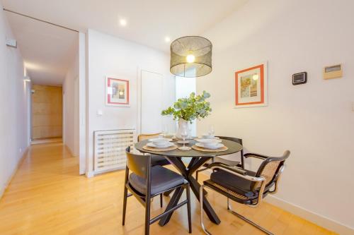 Casa Oriente Luxury apartment with Palace Views