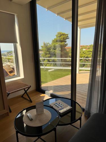 Athens Riviera Suite