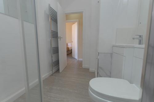 Edinburgh Shore Apartments photo 37
