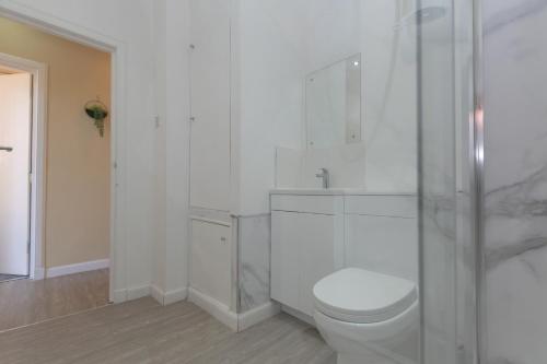 Edinburgh Shore Apartments photo 36