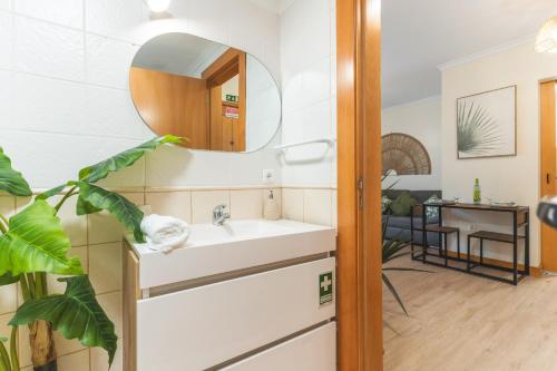 Sea & Mountain by Atlantic Holiday