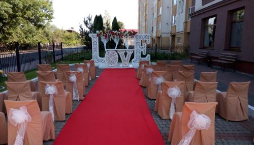 Fotografie z fotogalerie ubytování AMBER Hotel & Cafe v destinaci Bohorodchany