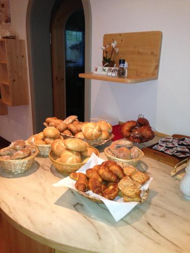 Galeriebild der Unterkunft Pension Lärchenhof in Naturns