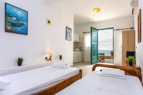 Gambar di galeri bagi Pahivouni Studios & Suites di Donoussa