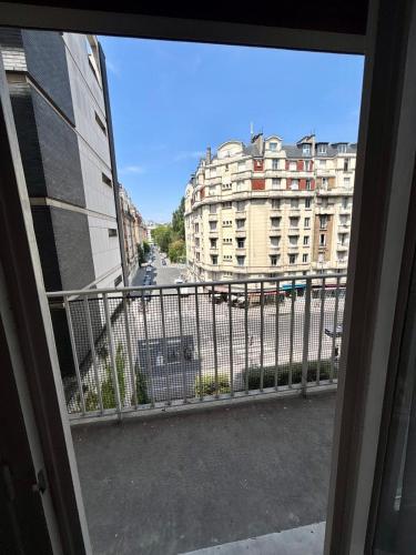 Studio Tour Eiffel Lecourbe Paris