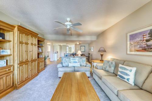 Peaceful Oceanfront Villa with Pools Hot Tub Tennis & Ocean View photo 5