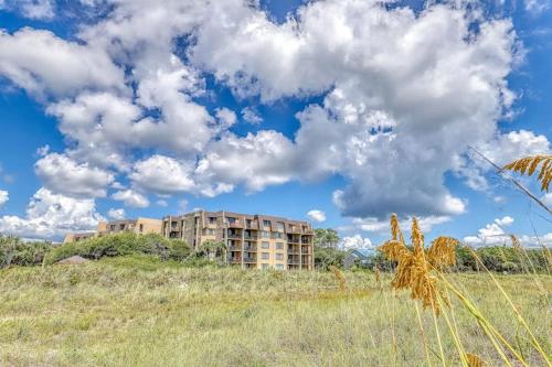 Peaceful Oceanfront Villa with Pools Hot Tub Tennis & Ocean View photo 25